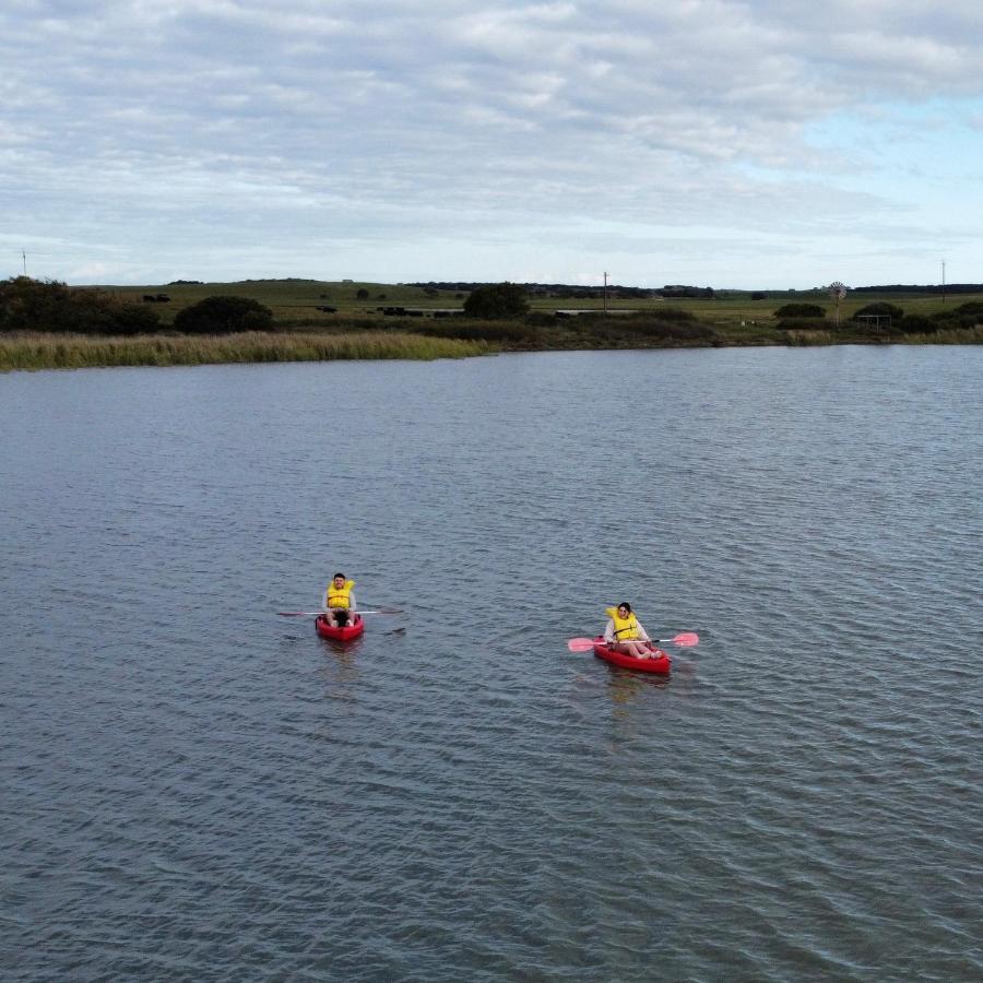 Coorong Island Retreat - Farm Stay At Pet Friendly Property Meningie Exterior foto