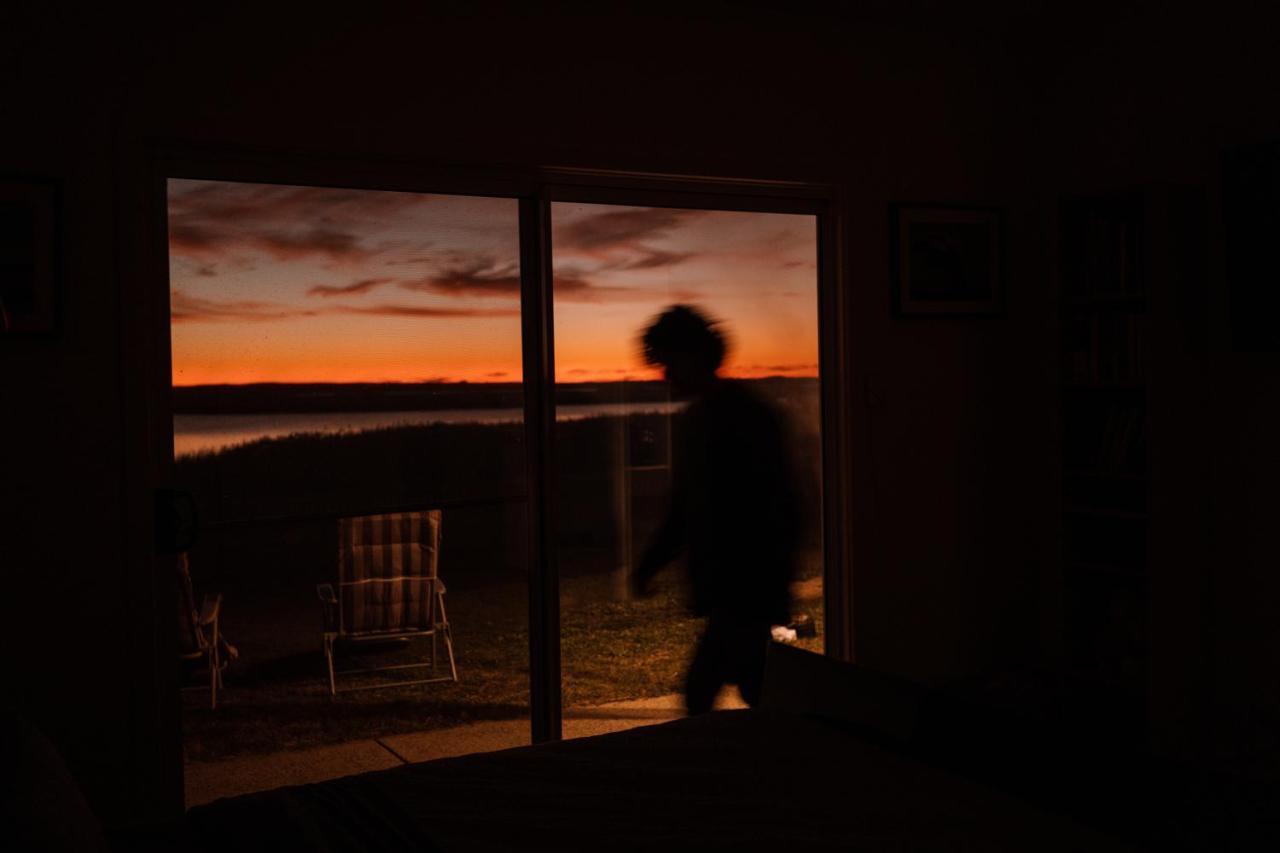 Coorong Island Retreat - Farm Stay At Pet Friendly Property Meningie Exterior foto