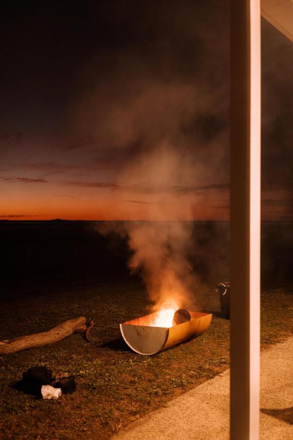 Coorong Island Retreat - Farm Stay At Pet Friendly Property Meningie Exterior foto